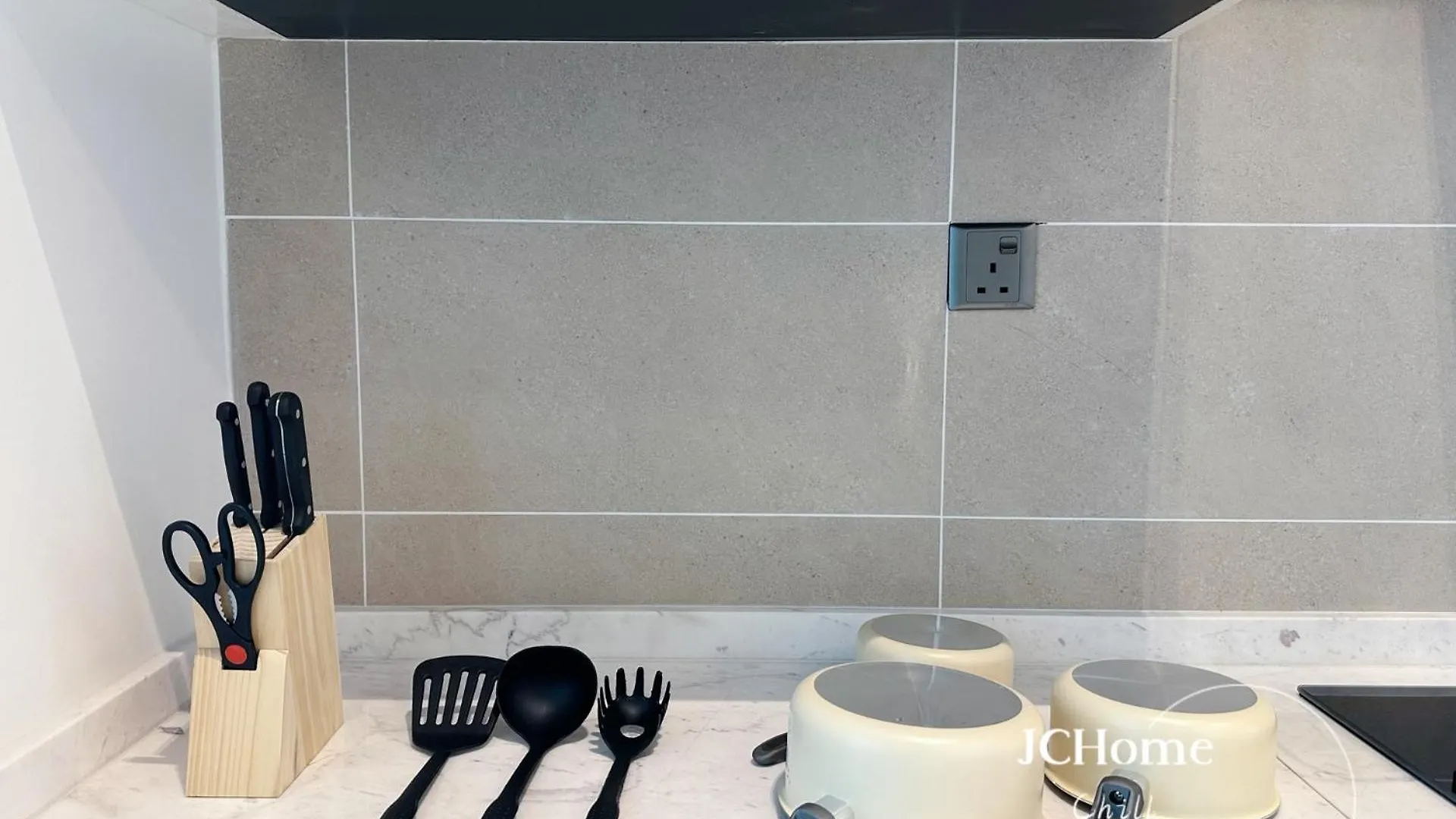 Apartment Tritower Near Ciq Johor Bahru By Jchome Mwm